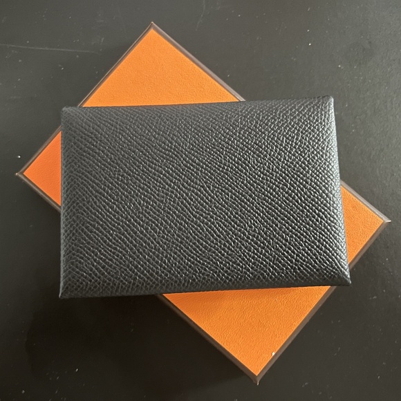 Hermes Calvi Duo Compact card holder / Noir - Picture 2 of 5